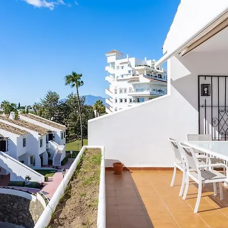 아파트 In Nueva Andalucia With An Amazing View